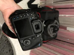 Canon EOS 7D ����