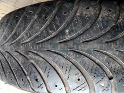 Goodyear UltraGrip Extreme. ������, ��� ����, �/�, ����� 30�%