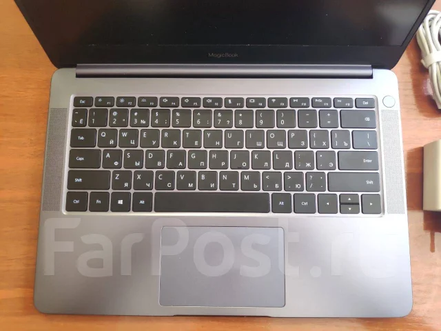 Honor MagicBook 14. 14", 2����, ��� 8 ��, ���� 256���, WiFi: 1, Bluetooth: 1, ����������� �� 6��. ����