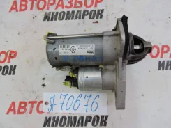 ������� Renault Sandero 2013-2018 [233000999R] 233000999R ����
