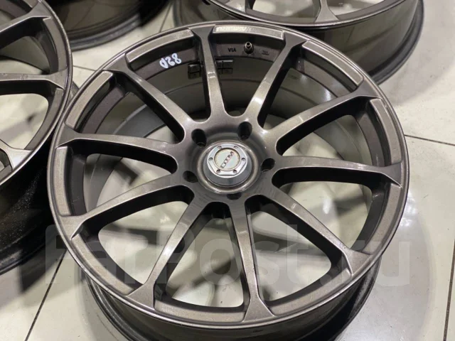 Niche DTM. 7.5x18", 5x114.3, ET45, �� 73,1���. ����