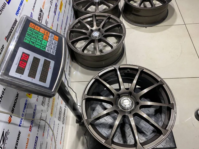 Niche DTM. 7.5x18", 5x114.3, ET45, �� 73,1���. ����