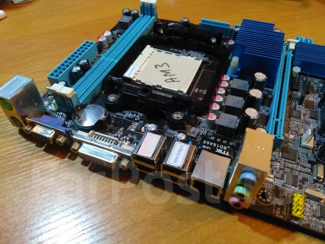 Socket AM3 ����