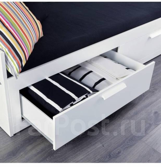 Продам кровать-кушетка ИКЕА Бримнэс 160*200 с матрасами Malfors ИКЕА, б ...