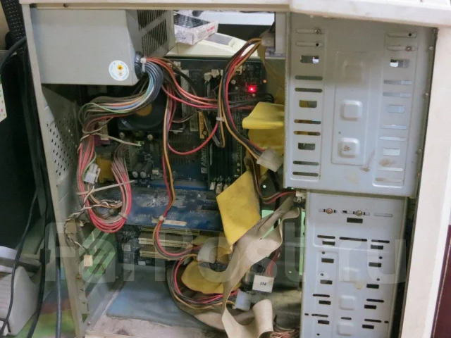 AMD Athlon XP 1600+ ����