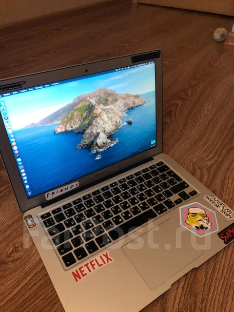 Apple MacBook Air 13 2012 Mid. 13.3", 1,8����, ��� 4 ��, ���� 256���, WiFi: 1, Bluetooth: 1, ����������� �� 5��. ����