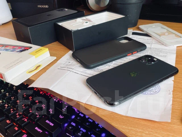Apple iPhone 11 Pro. �/�, �����, 3G, 4G LTE, Dual-SIM, ����������, NFC ����