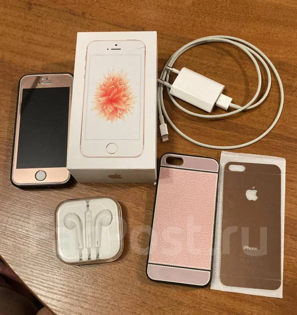 Apple iPhone SE. �/�, ������� ����