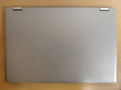 Lenovo Yoga. 14", 2,3����, ��� 4 ��, ���� 128���, WiFi, Bluetooth, ����������� �� 5��. ����