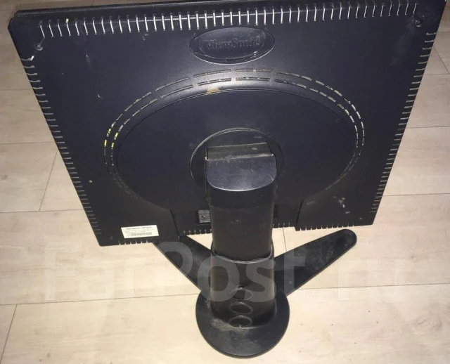 ViewSonic. 19" ����