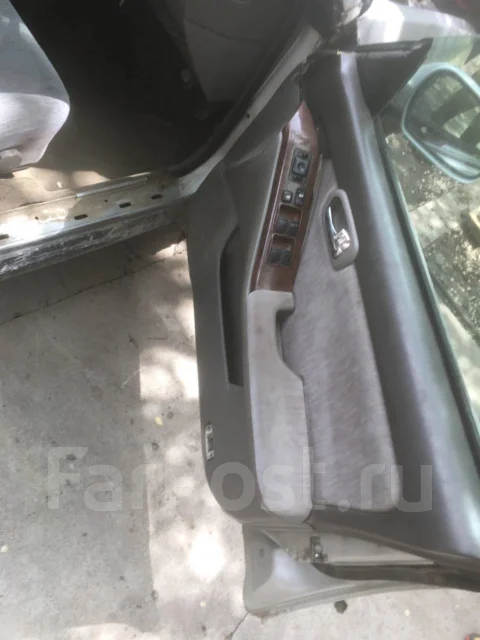Nissan Laurel. HC35, RB20DE ����