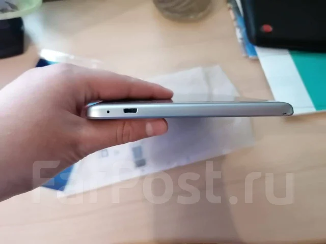 Huawei MediaPad T3 ����