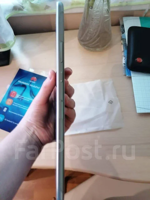 Huawei MediaPad T3 ����