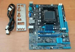 Socket AM3+ ����