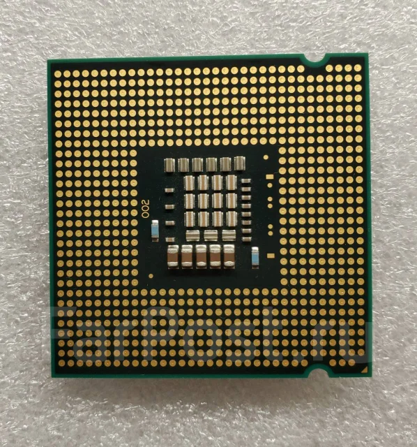 Intel Core 2 Duo E8400 ����