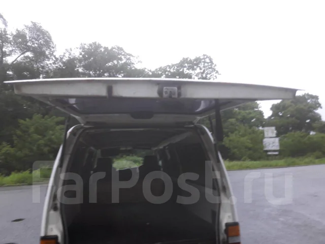 Nissan Caravan. E24, QD32 ����