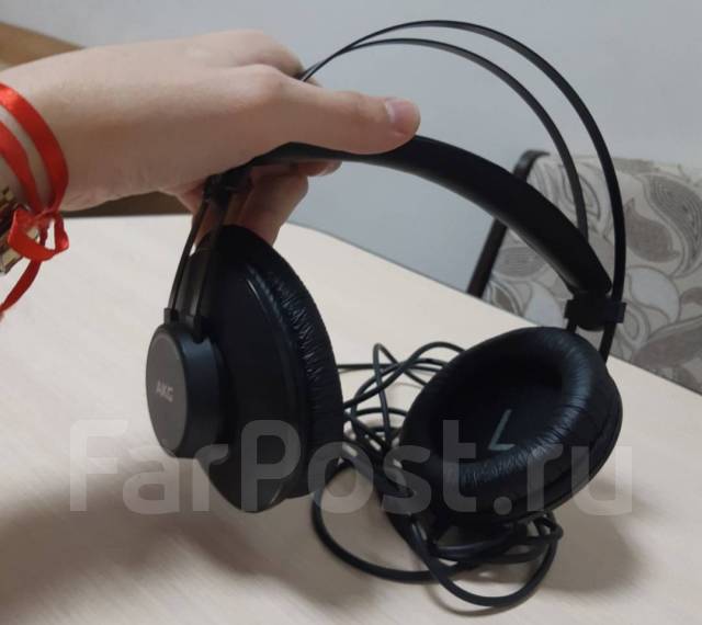 Akg k52 hotsell