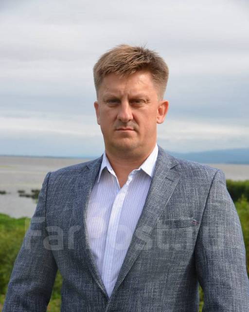 Адвокат денис колобаев фото