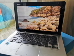 Asus Transformer Book TX300CA. 13.3", 2����, ��� 4 ��, ���� 628���, WiFi: 1, Bluetooth: 1, ����������� �� 1��. ����