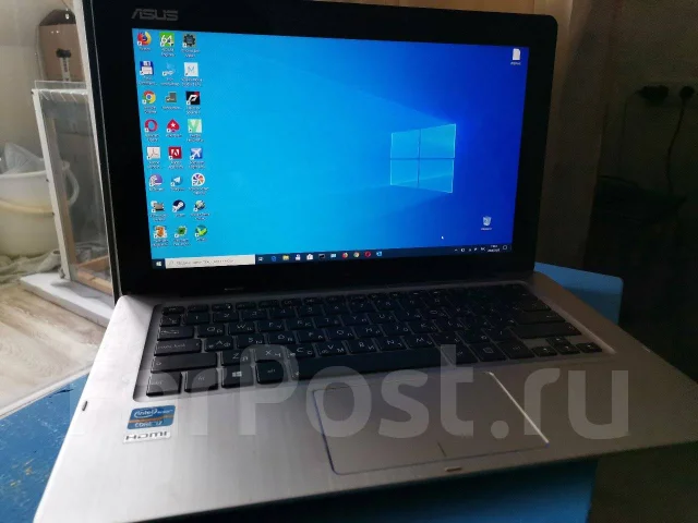 Asus Transformer Book TX300CA. 13.3", 2����, ��� 4 ��, ���� 628���, WiFi: 1, Bluetooth: 1, ����������� �� 1��. ����