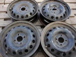 ADV05 DC. 5.0x13", 4x100, ET45 ����