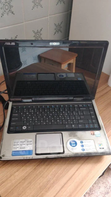 Asus F80S. 15.6", 1,9����, ��� 3072 ��, WiFi: 1, Bluetooth: 1 ����