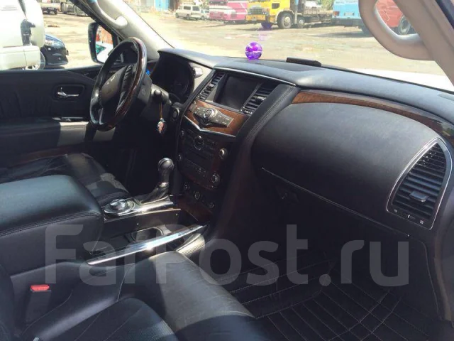 Infiniti QX56. �������, 4wd, 5.6 (405��.�.), ������ ����