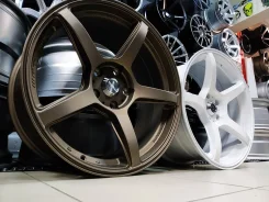 Work Emotion T5R. 8.5x18", 5x114.3, ET35, �� 73,1���. ����
