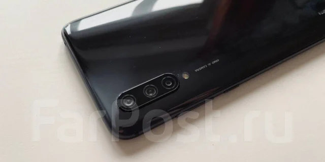 Xiaomi Mi9 Lite. �/�, ������, 3G, 4G LTE, Dual-SIM, NFC ����