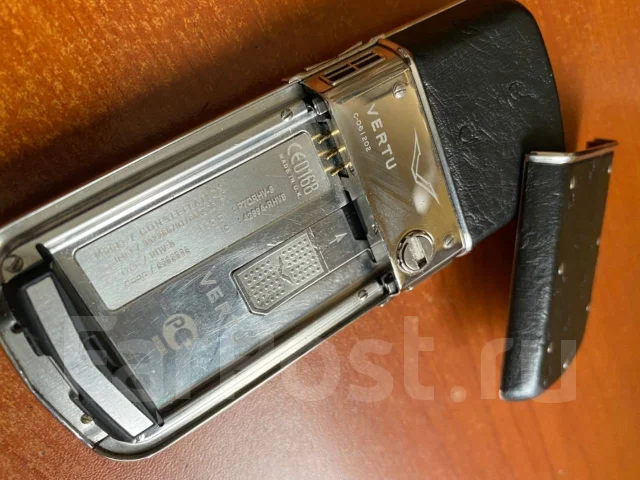 Vertu Constellation. �/� ����