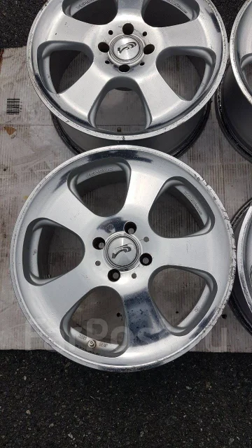 RAYS Versus Stivale. 7.0x16", 4x100, ET42, �� 64���. ����