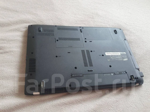 Samsung R730. 2,4����, ��� 4 ��, ���� 500���, WiFi: 1, Bluetooth: 1 ����