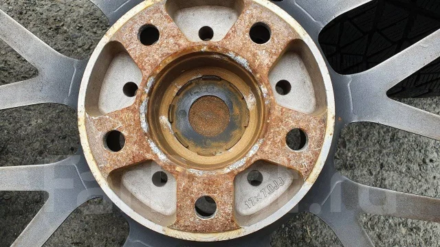 RAYS Arthur Exchange. 7.0x17", 5x114.3, ET35, �� 73���. ����