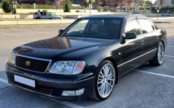 Lexus LS400. UCF21 ����