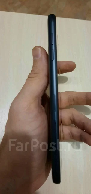 Samsung Galaxy J7 2017. �/� ����