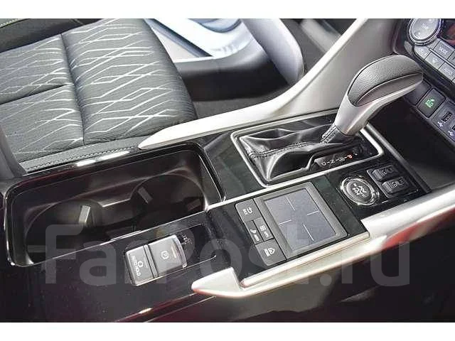 Mitsubishi Eclipse Cross. ��������, 4wd, 1.5 (150��.�.), ������, �/�. ��� ����� �� ������������ ����