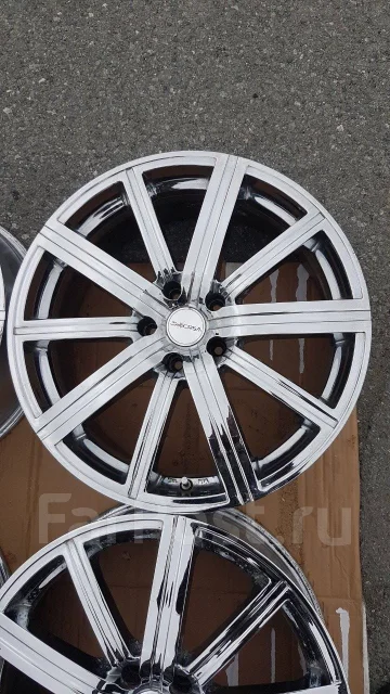 Decorsa. 8.0x19", 5x114.3, ET40, �� 72���. ����