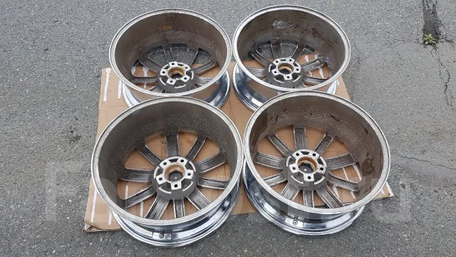 Decorsa. 8.0x19", 5x114.3, ET40, �� 72���. ����