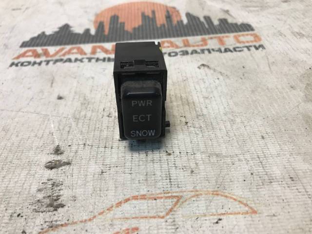 Pwr heat что это за кнопка на тойоте - 94 фото