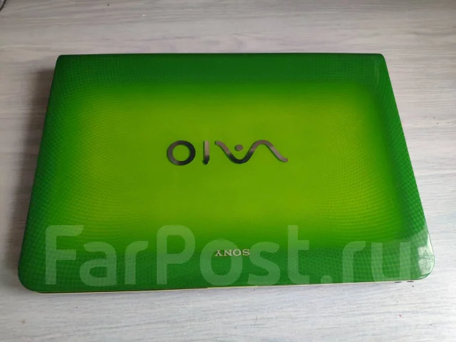 Sony VAIO VPC-EA. 14", 2,5����, ��� 8 ��, ���� 750���, WiFi: 1, Bluetooth: 1, ����������� �� 3��. ����