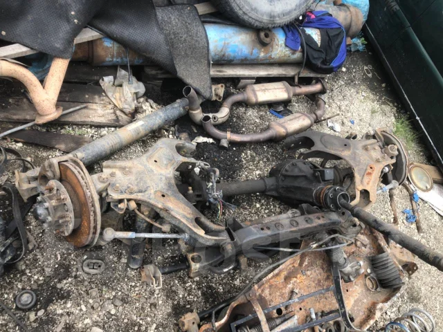 Isuzu Wizard. UES25FW, 6VD1 ����