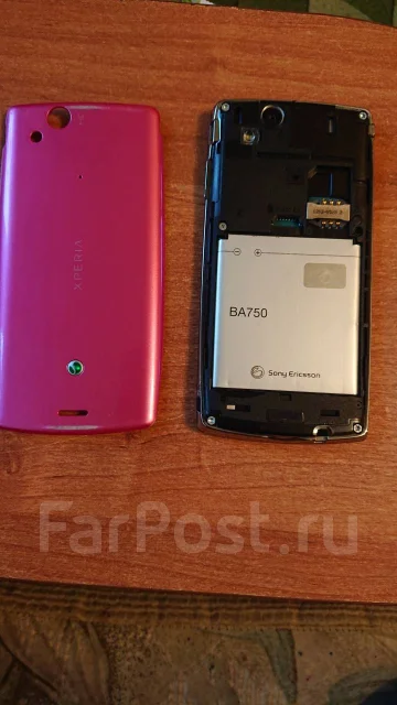 Sony Ericsson Xperia Arc S. �/�, �� 8 ��, �������, 3G ����