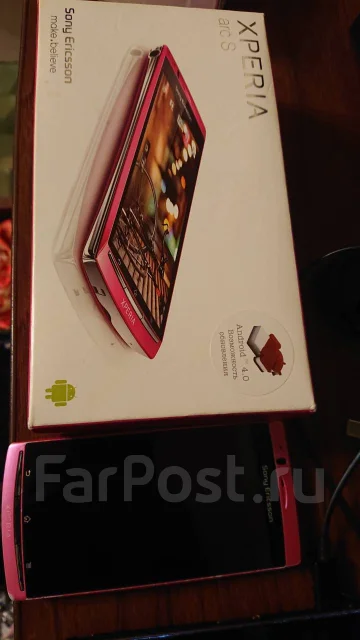 Sony Ericsson Xperia Arc S. �/�, �� 8 ��, �������, 3G ����