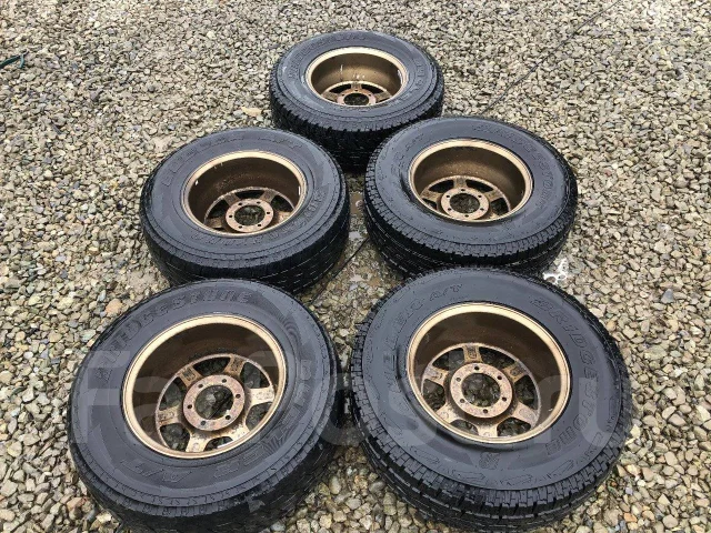 RAYS Volk Racing TE37X. 7.0x16", 6x139.7, ET25 ����
