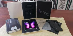 Samsung Galaxy Fold. �/�. ��� ����� �� ������������ ����