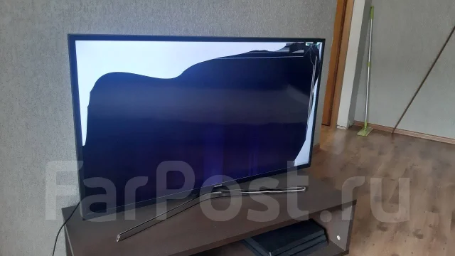 Samsung UE40MU6100 ����
