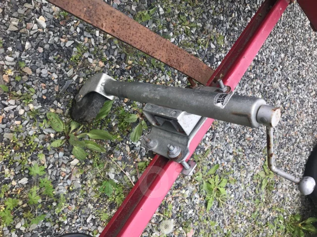 SB Trailer. �/�: 400���., �����: 519���. ����