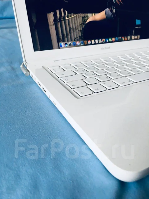 Apple MacBook 13 2010 Mid MC516. 13", 2,4����, ��� 8 ��, ���� 320���, WiFi: 1, Bluetooth: 1 ����