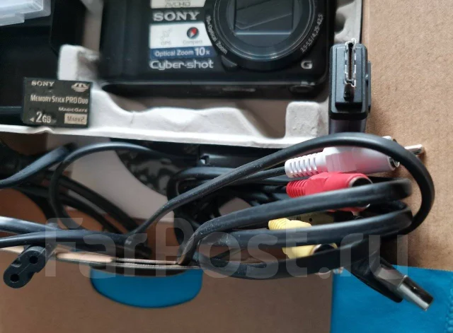 Sony Cyber-shot DSC-HX5V. 10 - 14.9 ��, ���: 10� ����