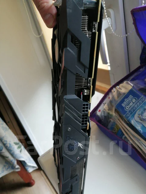 Radeon RX Vega 56 ����